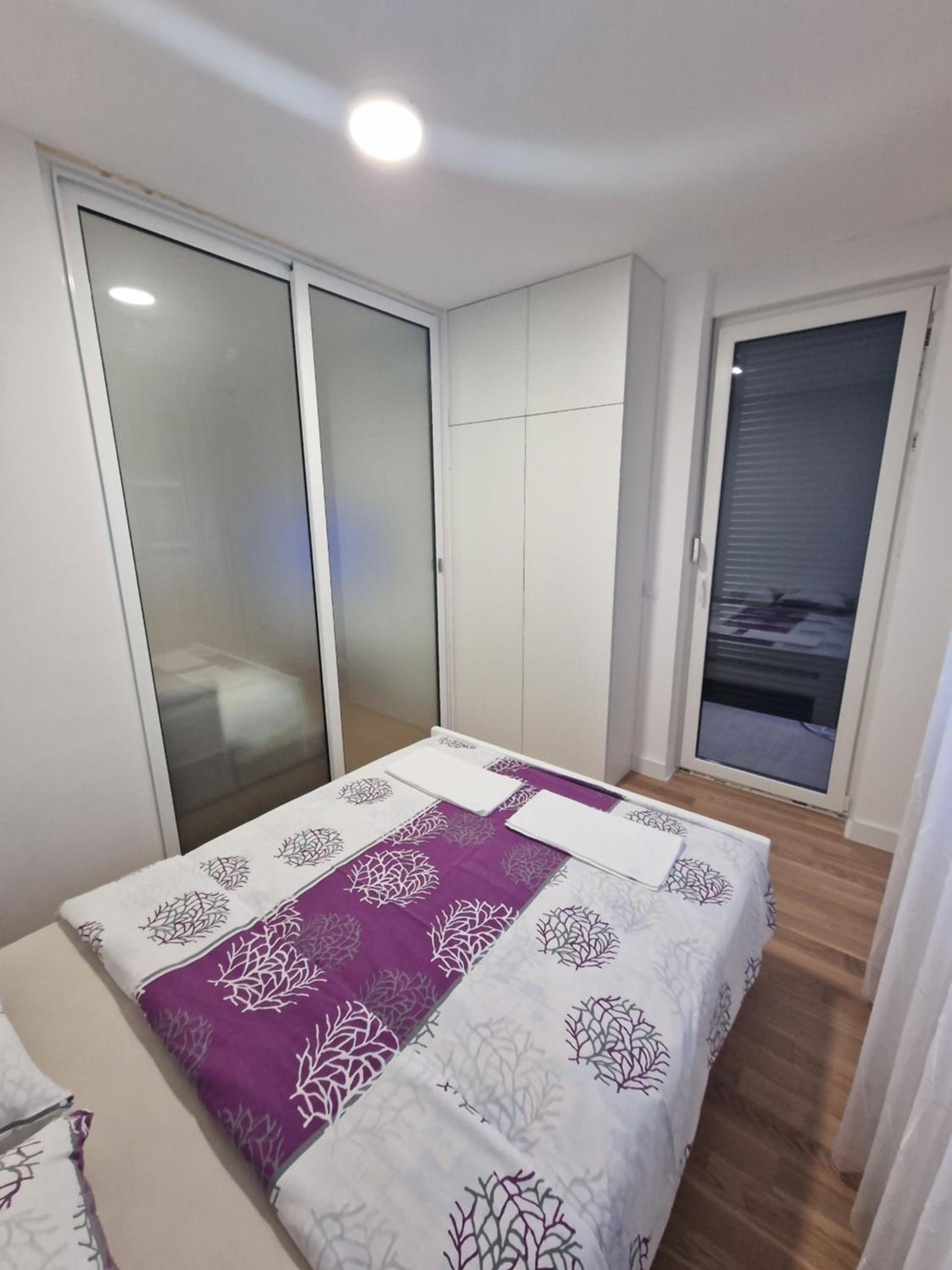 Apartment 4th. Floor II
