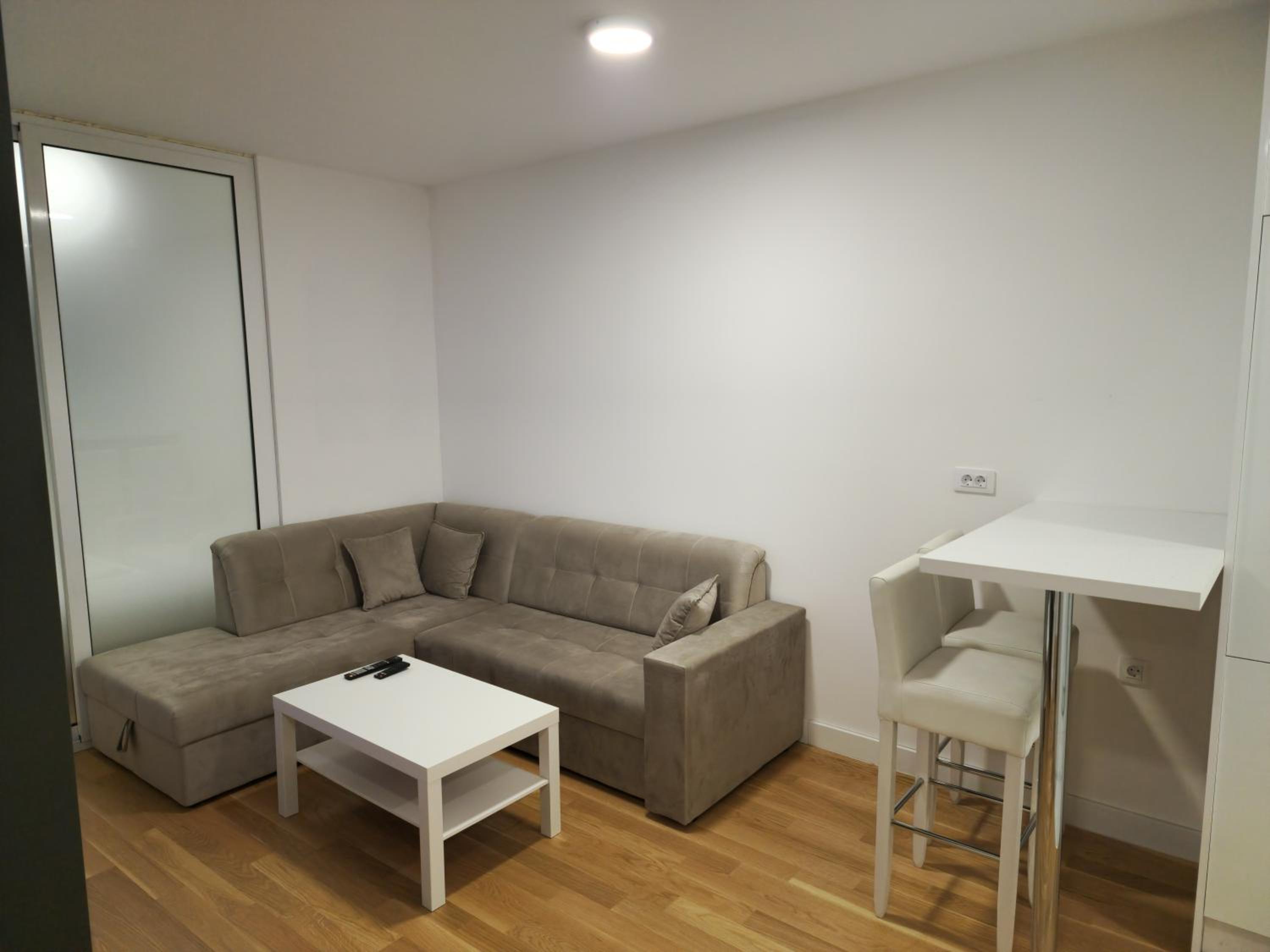 Apartment 4th. Floor II