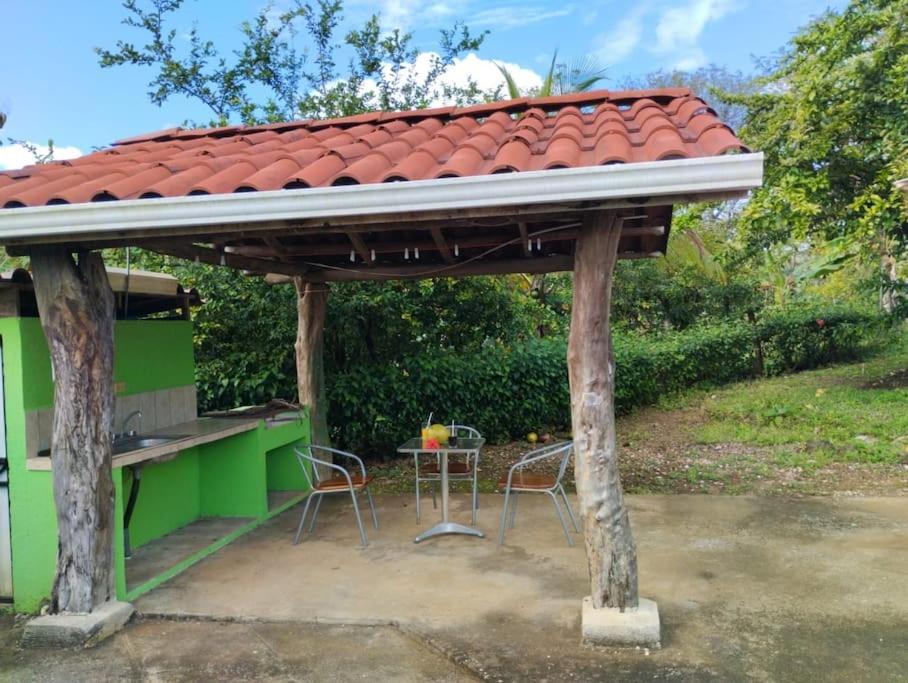 House in Cuajiniquil ,Belen de nosarita