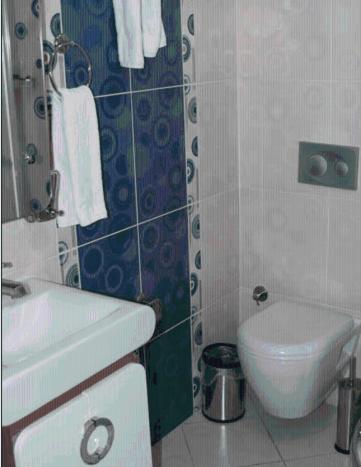 Tac Hotel - Image 81