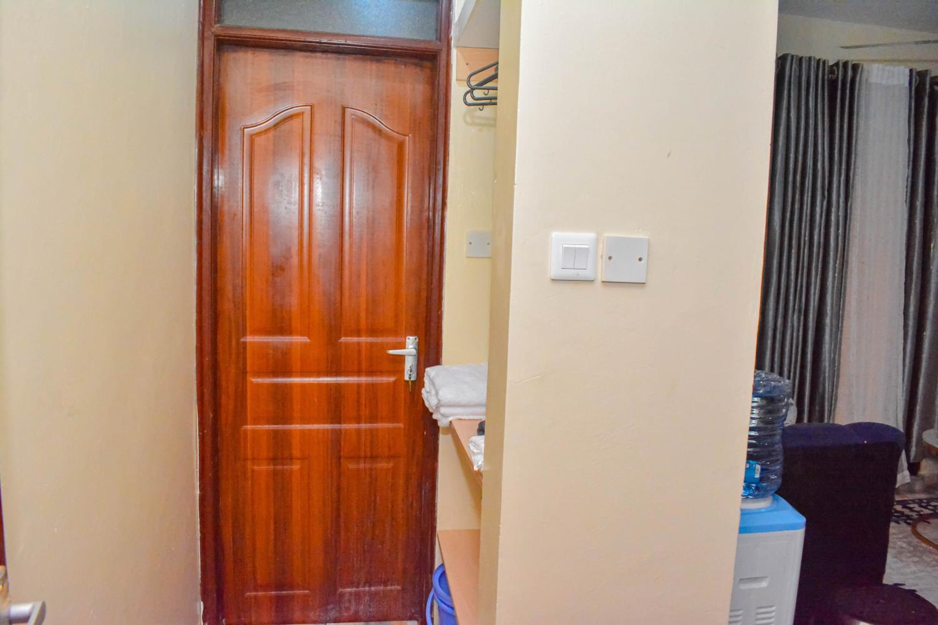 Evans' Cosy Studio Home