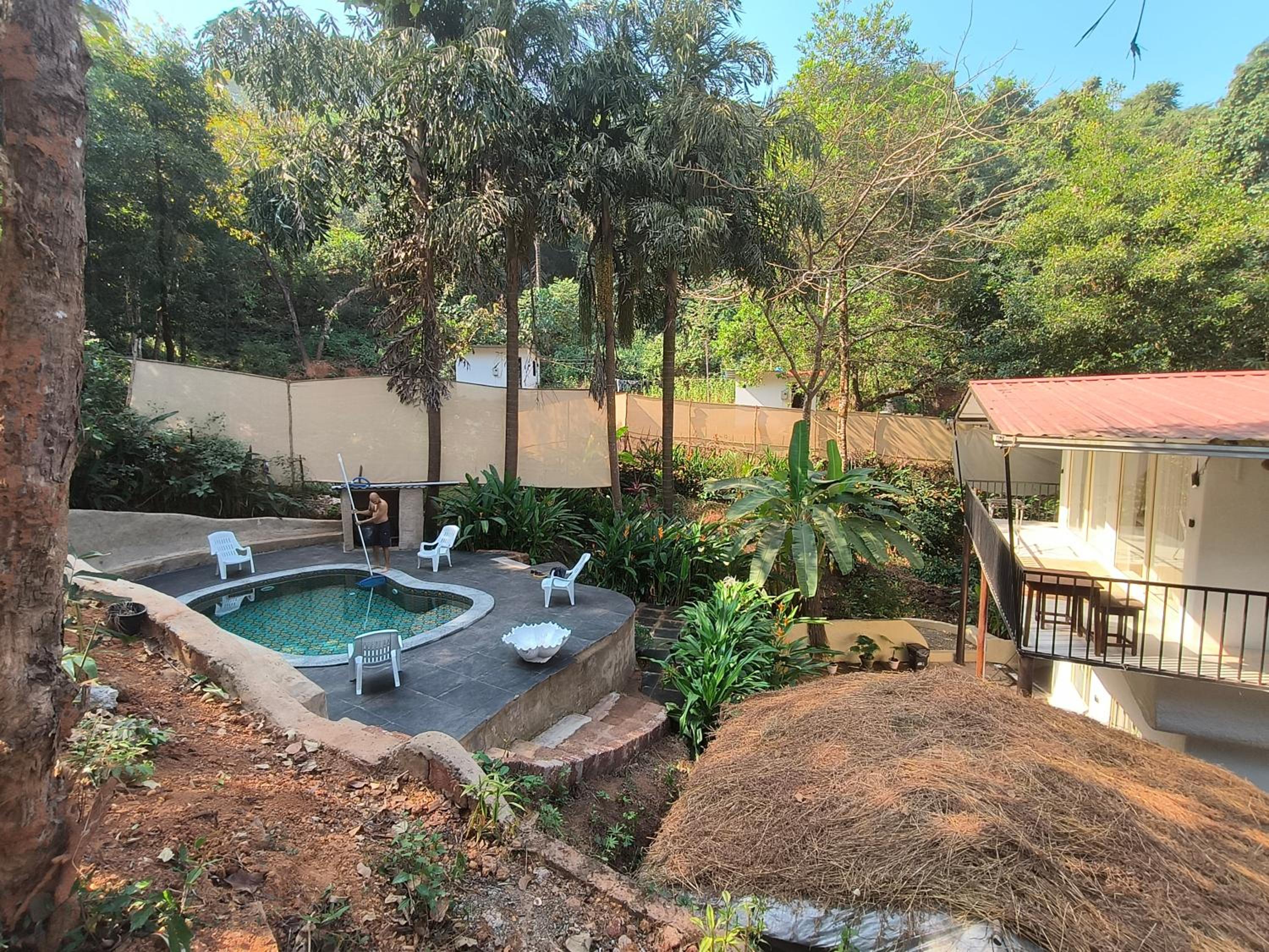 Rooms in Greek Jungle Villa, Thalassa Road view 2