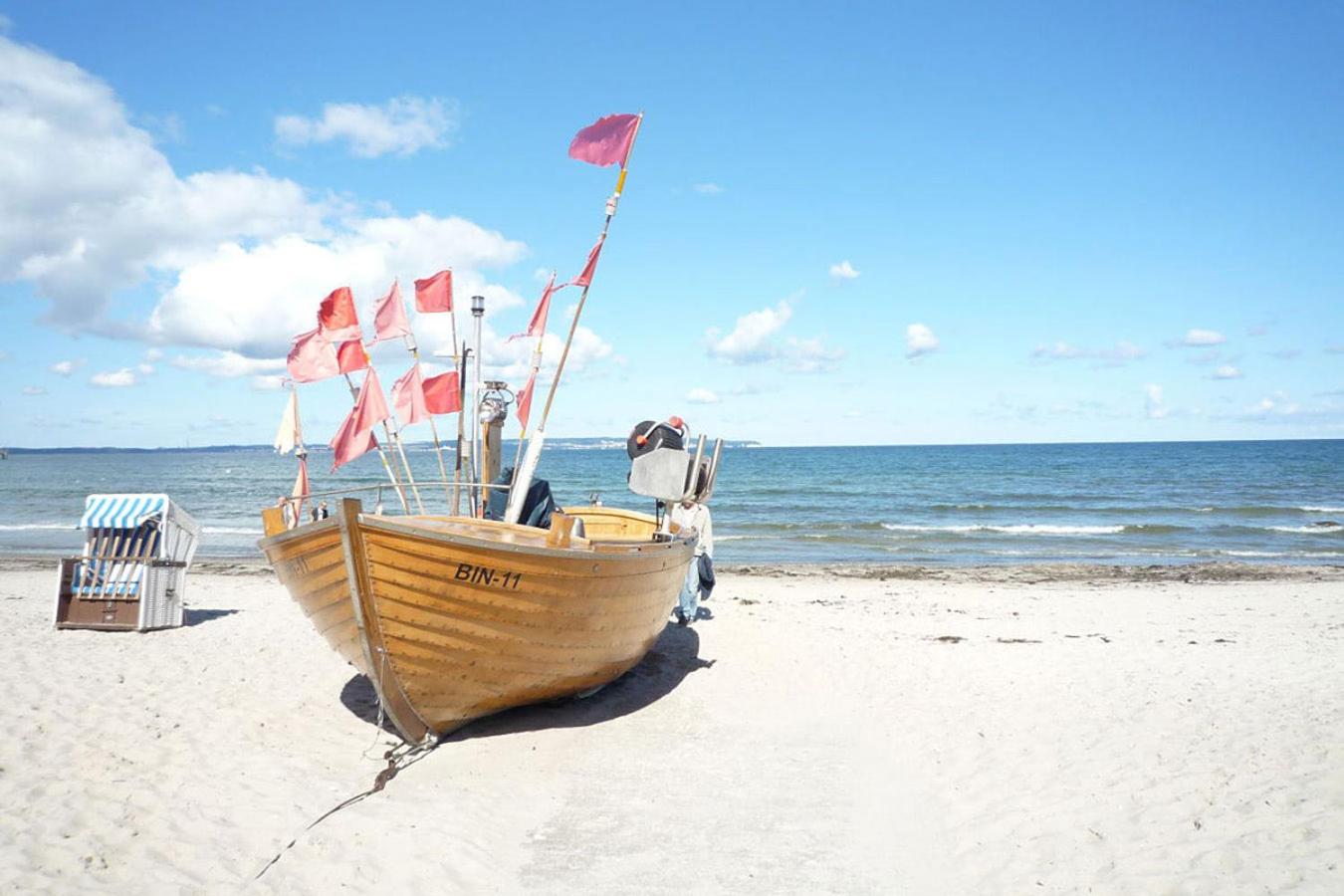 Sommerwind App1 - Strandpromenade seitlicher Meerblick, Strandkorb saisonal