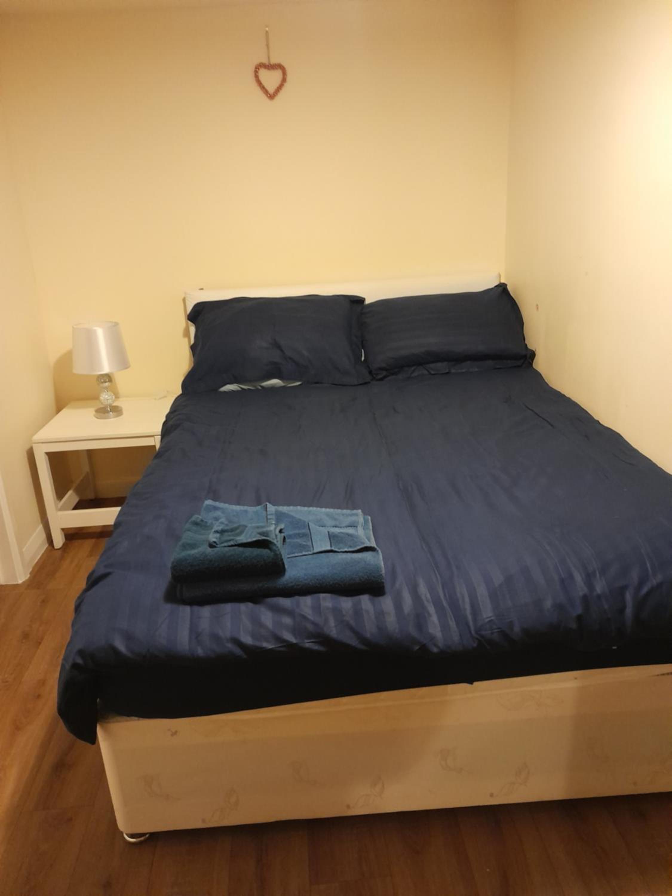 Kings Arms Guest House Ebbw Vale