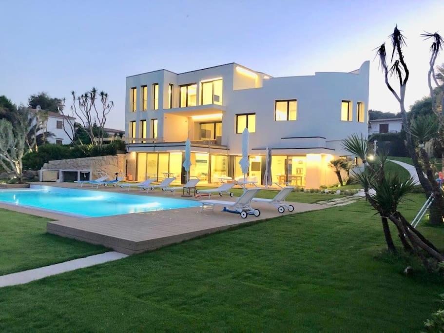 Fenandgi Luxury Hospitality at its finest ! view 3