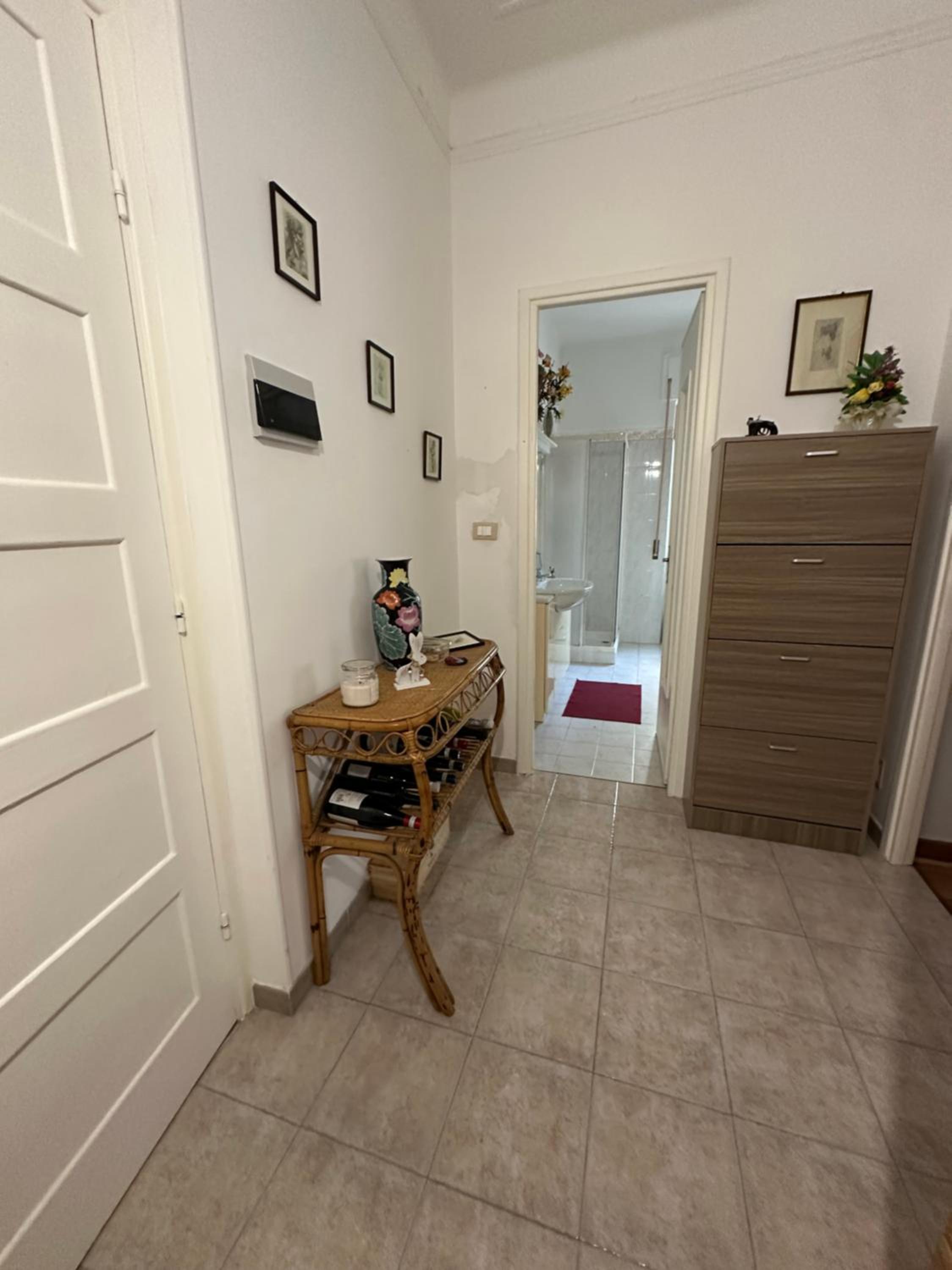 Chez Nous en Sanremo — bathroom