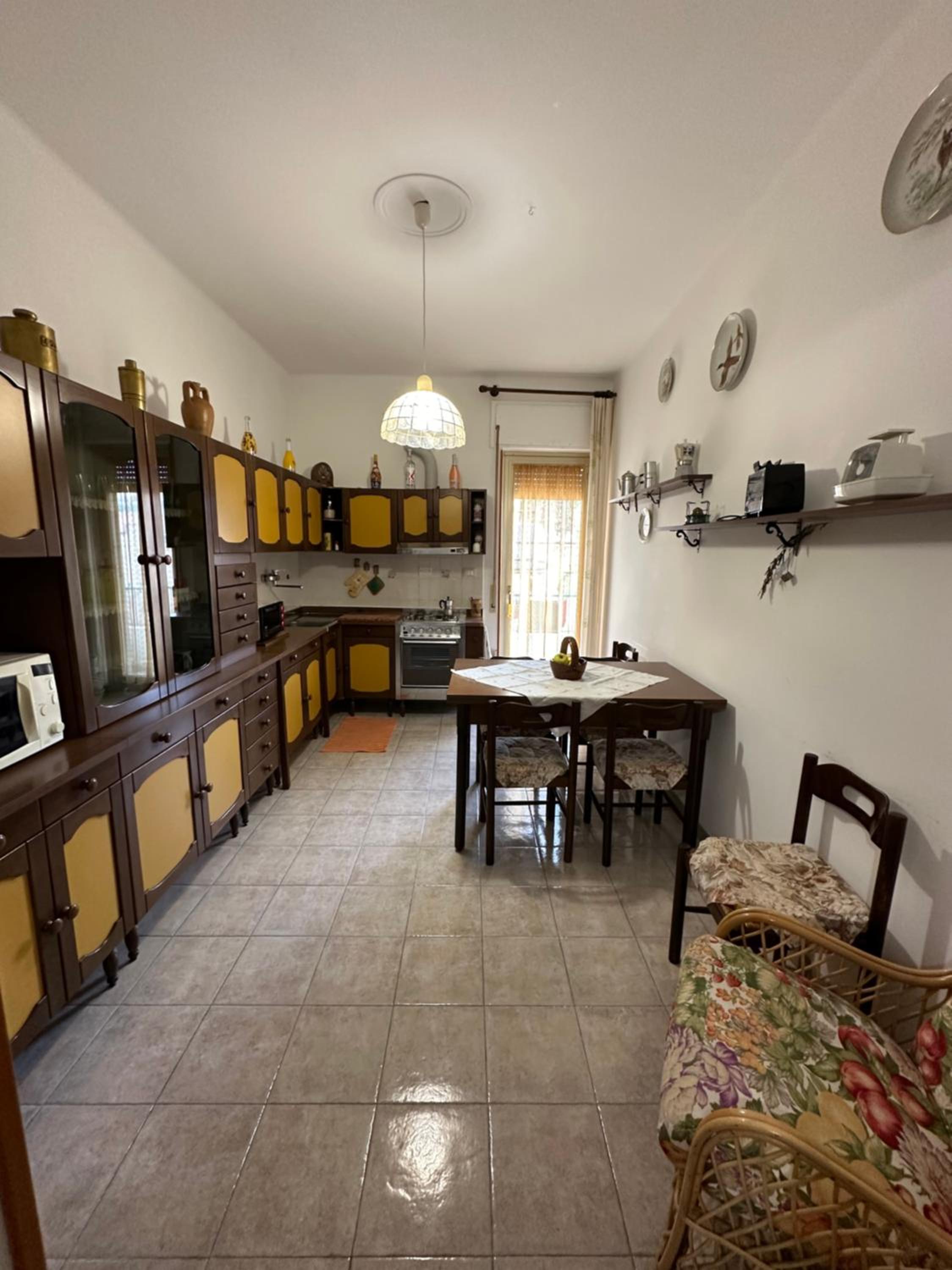 Chez Nous en Sanremo — kitchen