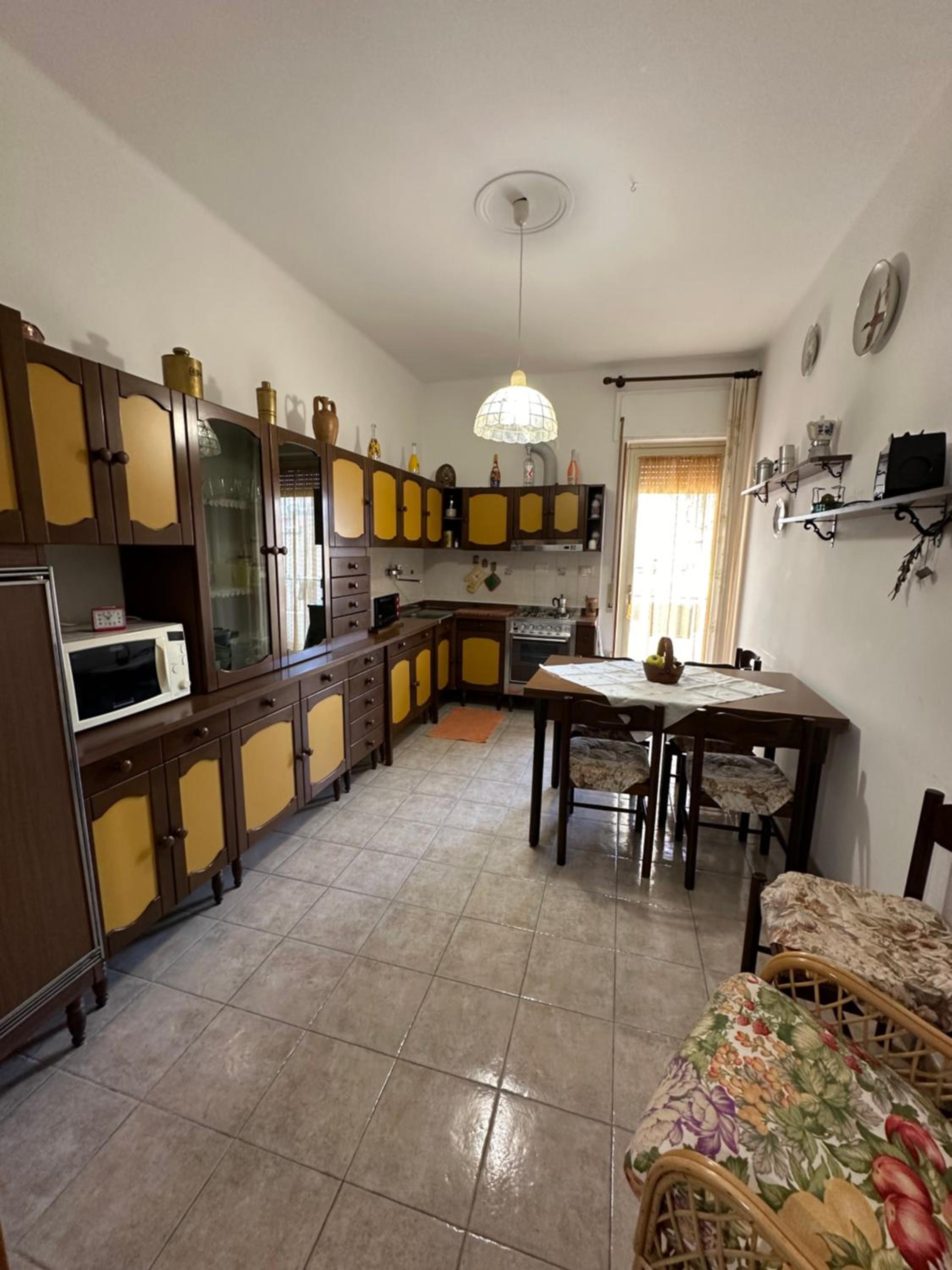 Chez Nous en Sanremo — kitchen