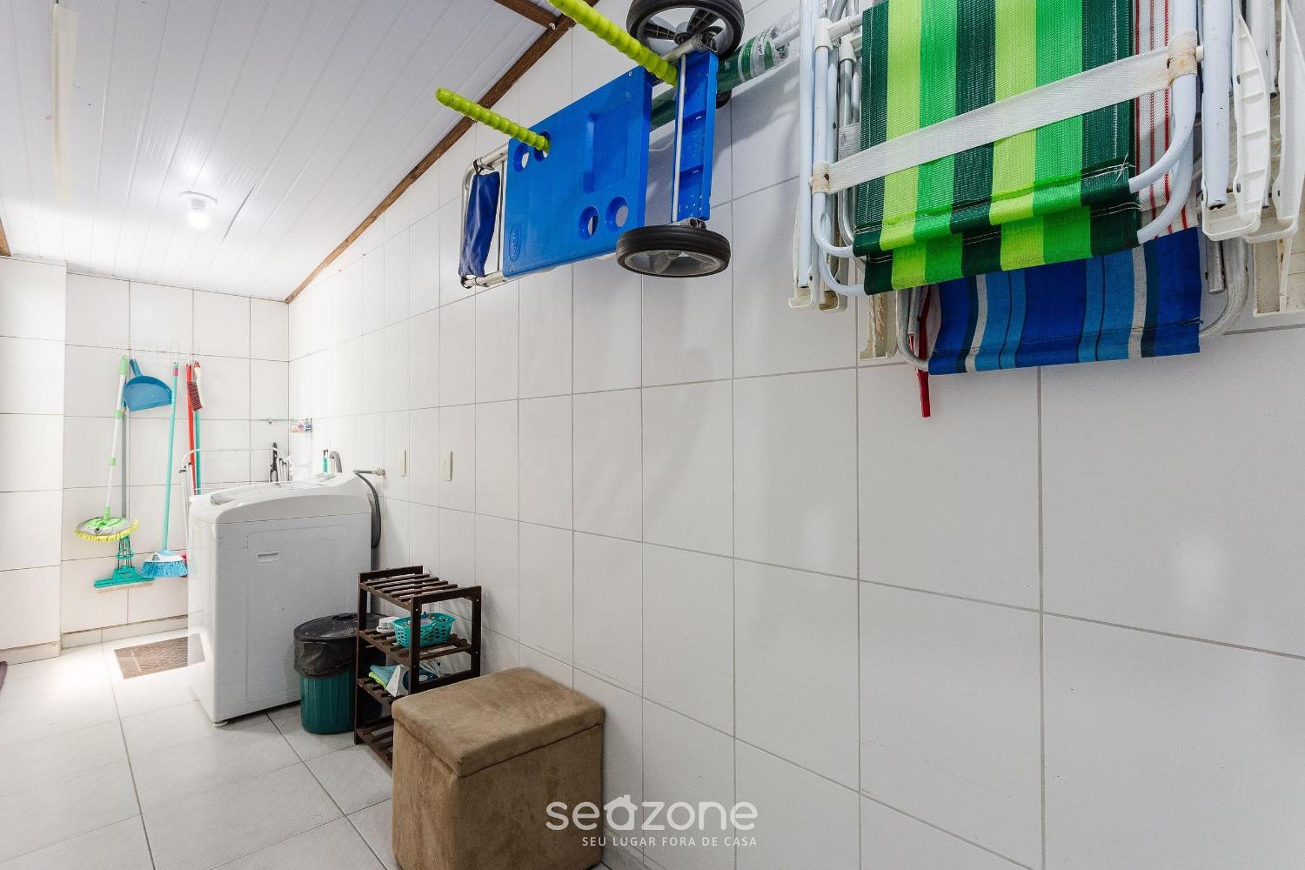 Bela Casa com ótima localização em Ingleses RJG092