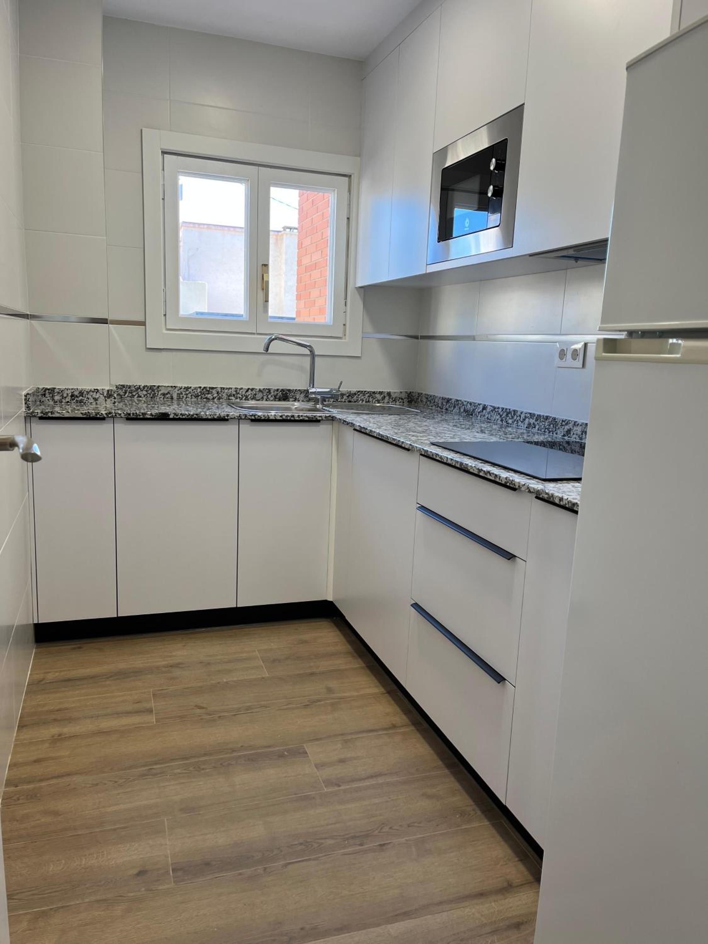 Apartamento las OLAS playa de levante