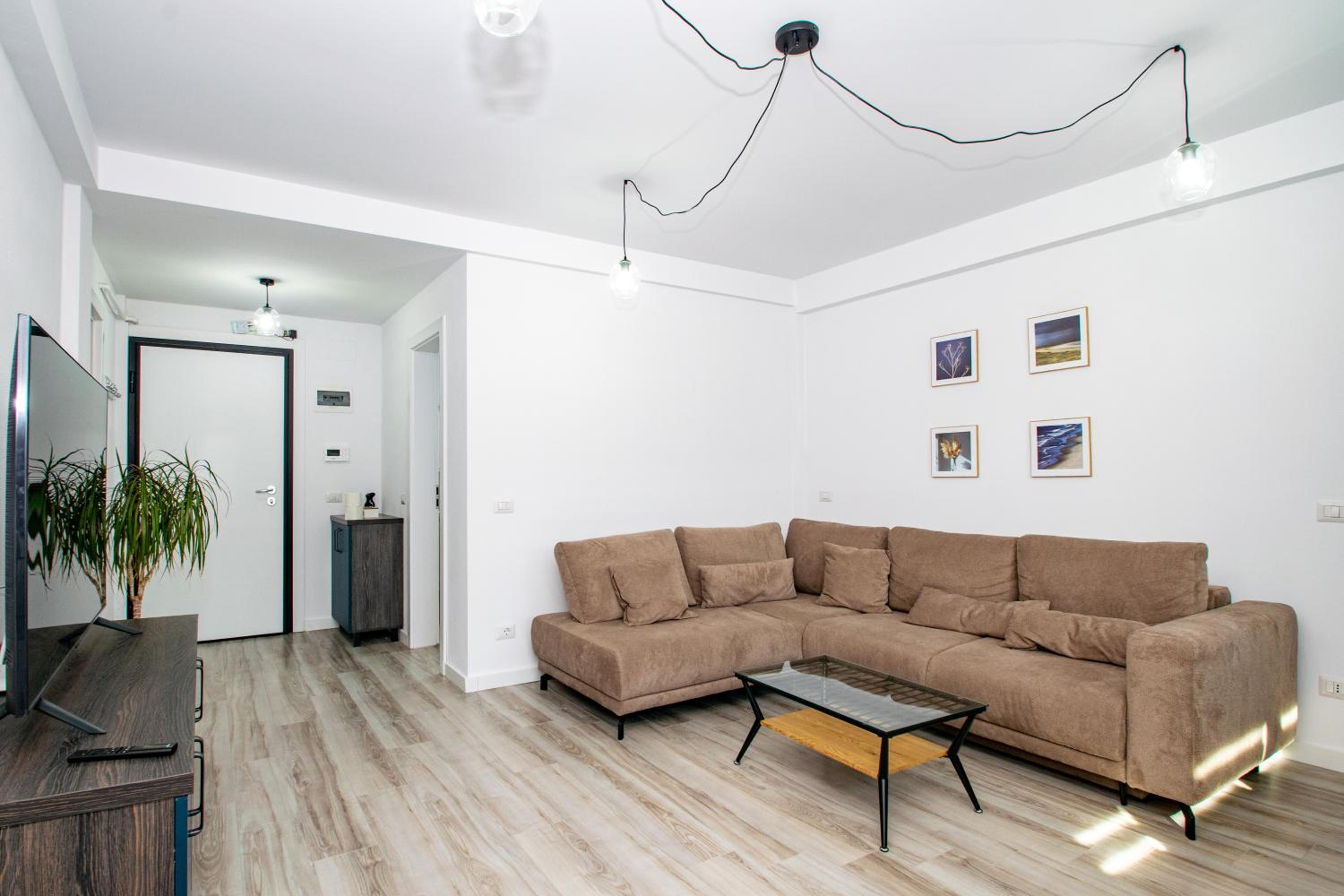 Studio modern view 4