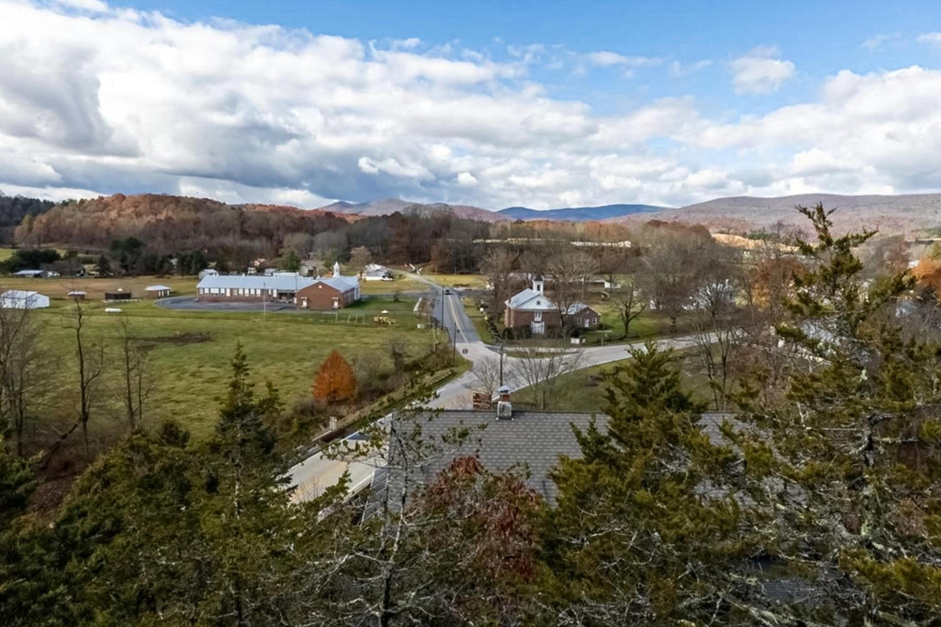 Games Galore! Riverfront Group Retreat in McDowell