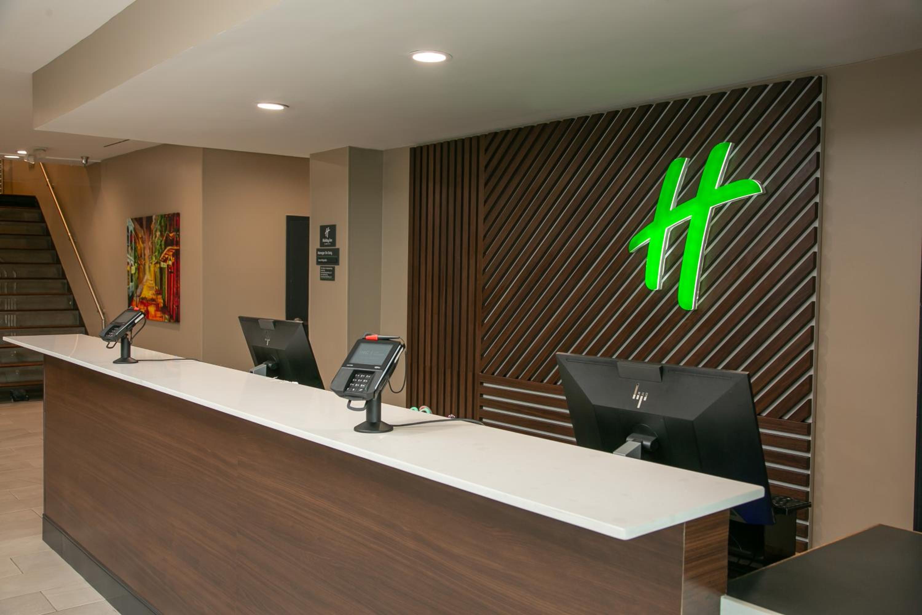 Holiday Inn Metairie New Orleans by IHG