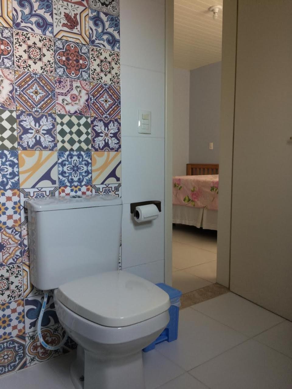 SOBRADO COM PISCINA