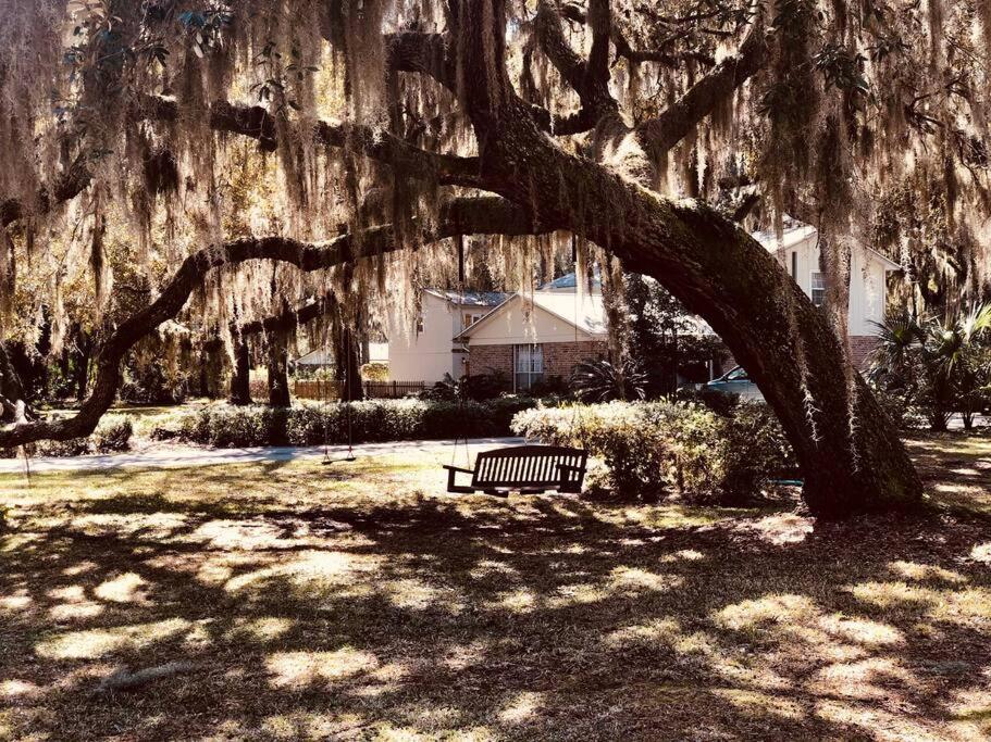 Beautiful farmhouse in Fernandina Beach