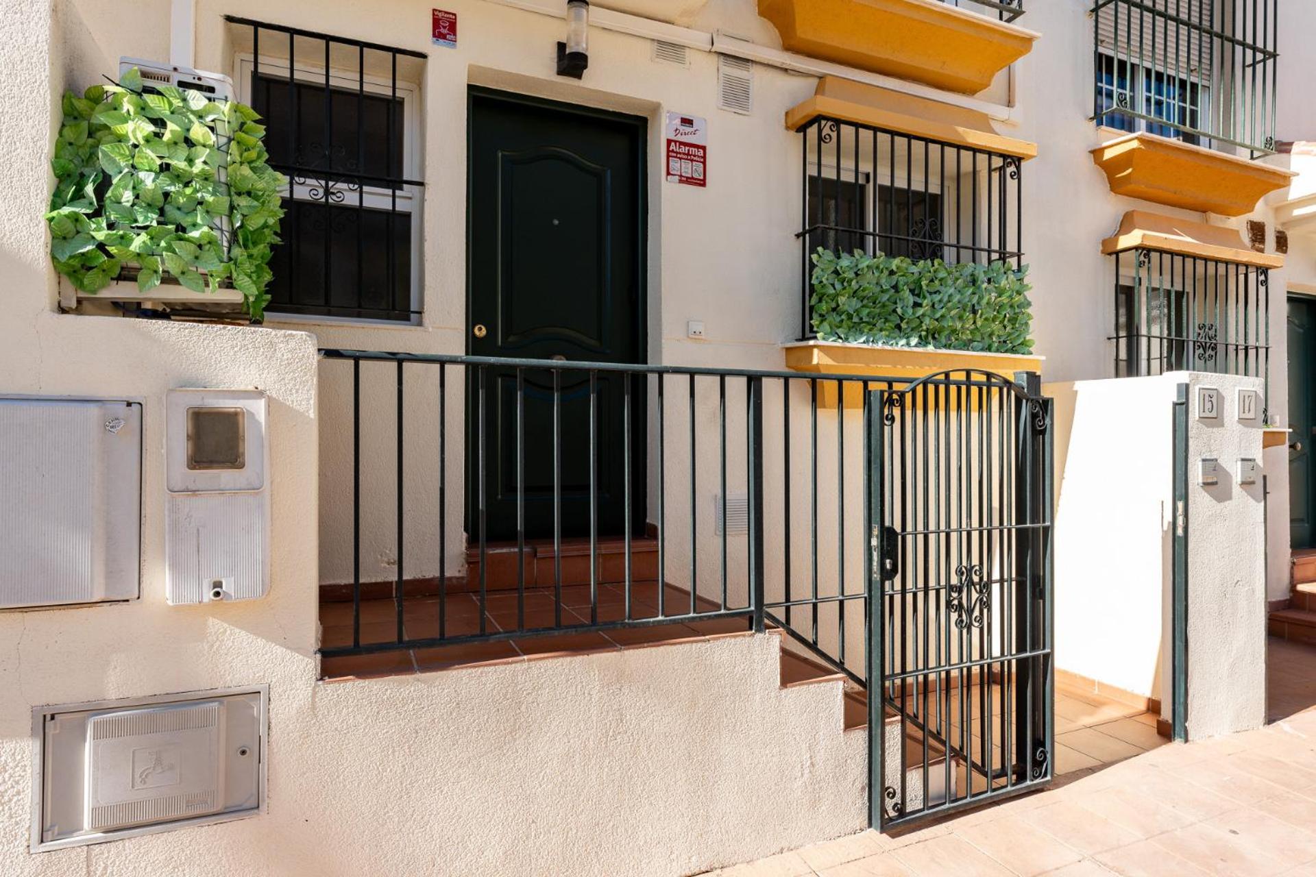 Stylish Seaview Townhouse 3BR Pool 4 Terraces view 3
