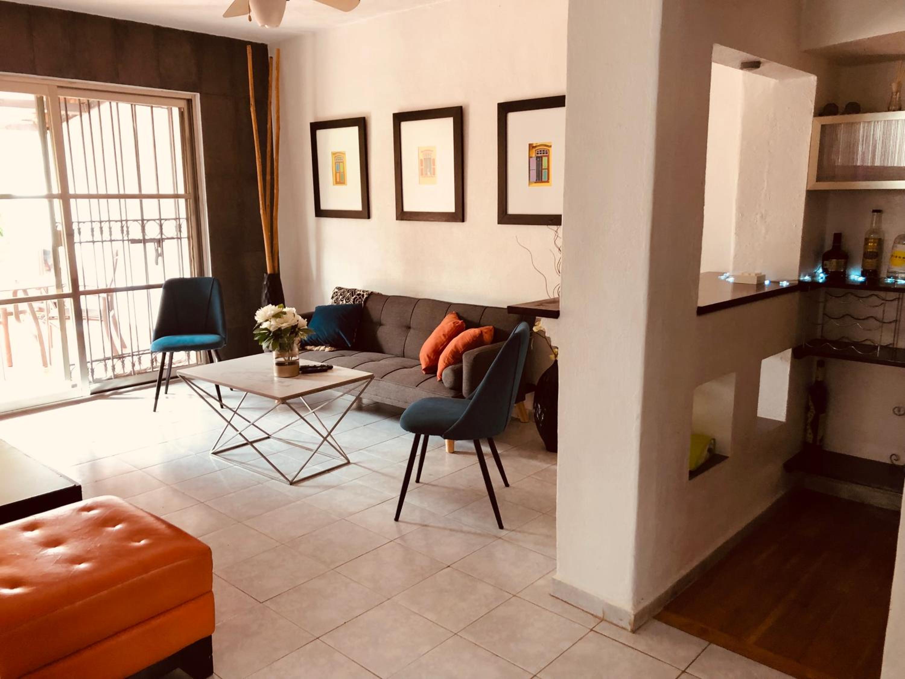 Beautiful Home by the Beach - 3Bedrooms, 2.5Baths