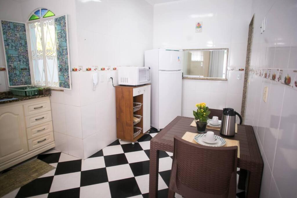 Excelente casa à 900m da Praia de Itaipuaçu