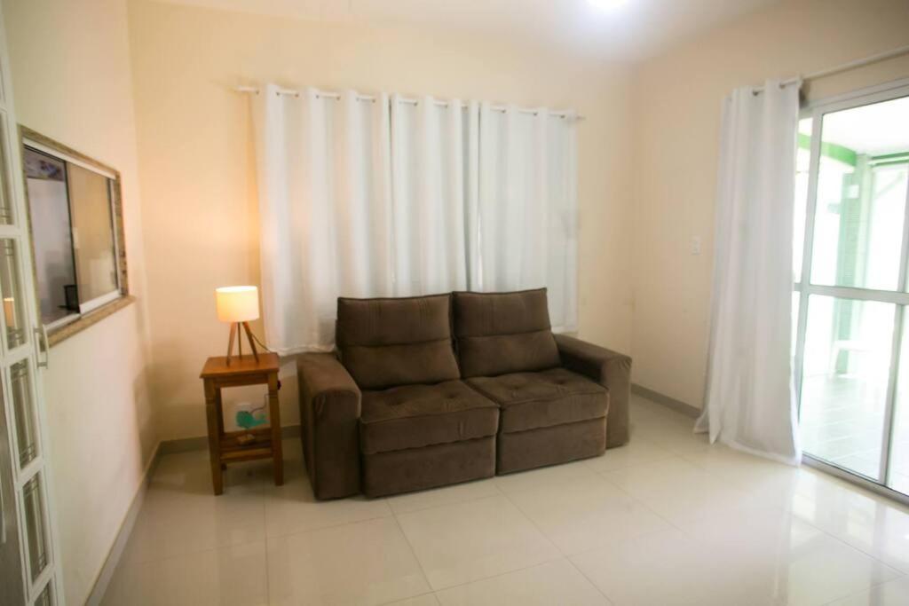 Excelente casa à 900m da Praia de Itaipuaçu