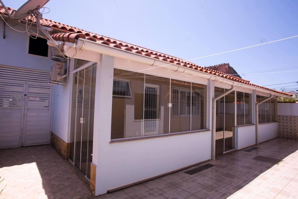 Excelente casa à 900m da Praia de Itaipuaçu
