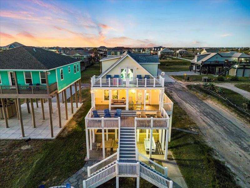 Sea Haven- Ocean Front Luxury Property