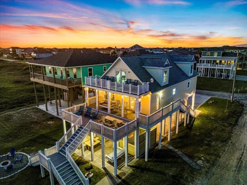 Sea Haven- Ocean Front Luxury Property