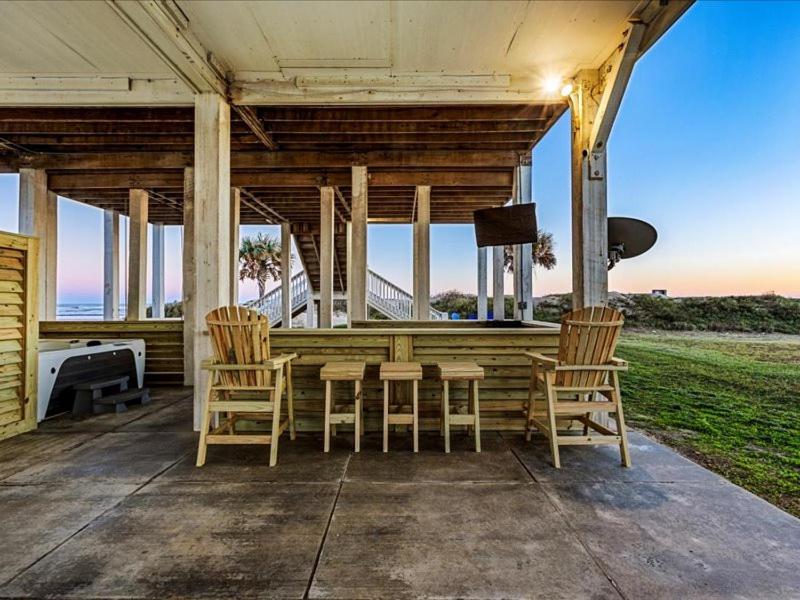 Sea Haven- Ocean Front Luxury Property