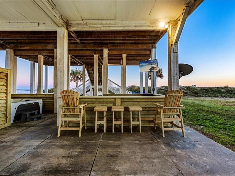 Sea Haven- Ocean Front Luxury Property
