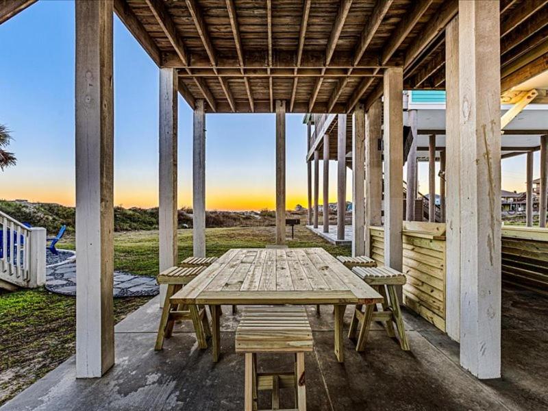 Sea Haven- Ocean Front Luxury Property