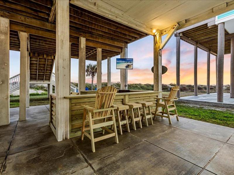 Sea Haven- Ocean Front Luxury Property