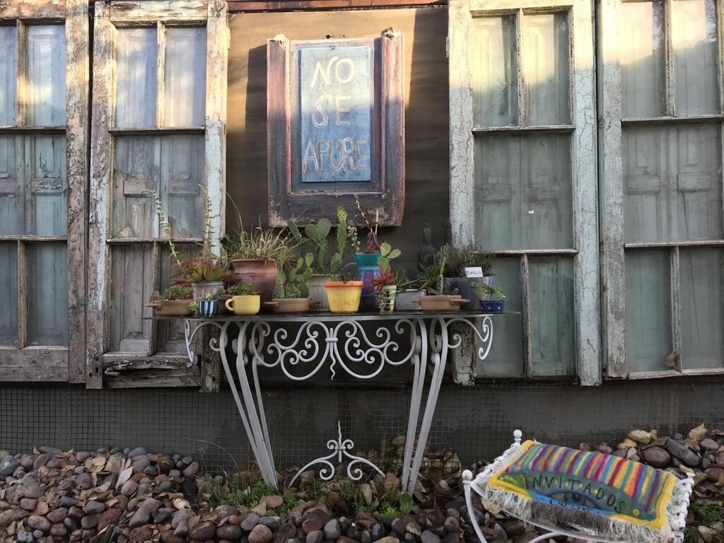 Dark Green House - Chacras de Coria