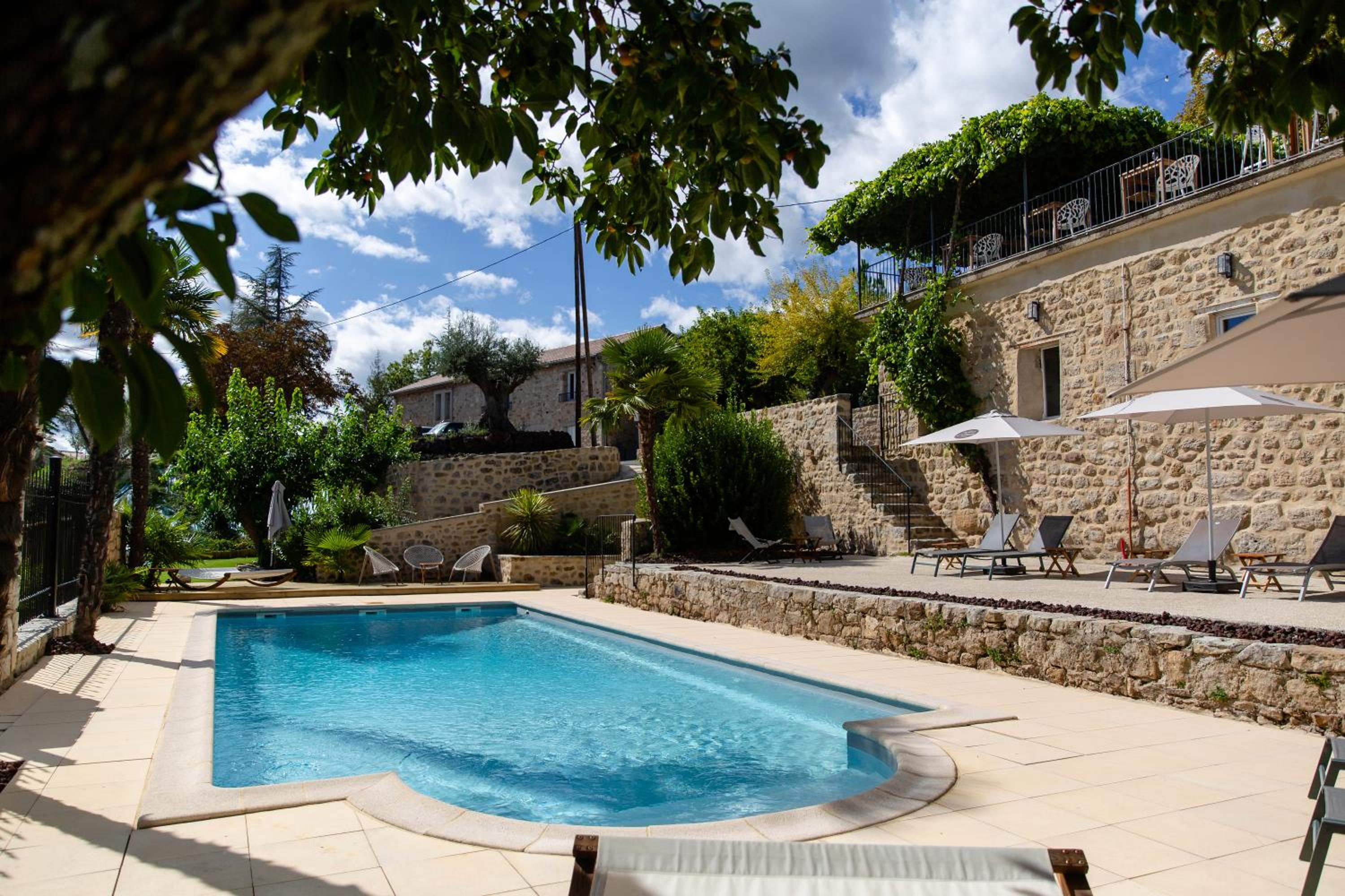 Domaine de la Pinède view 3