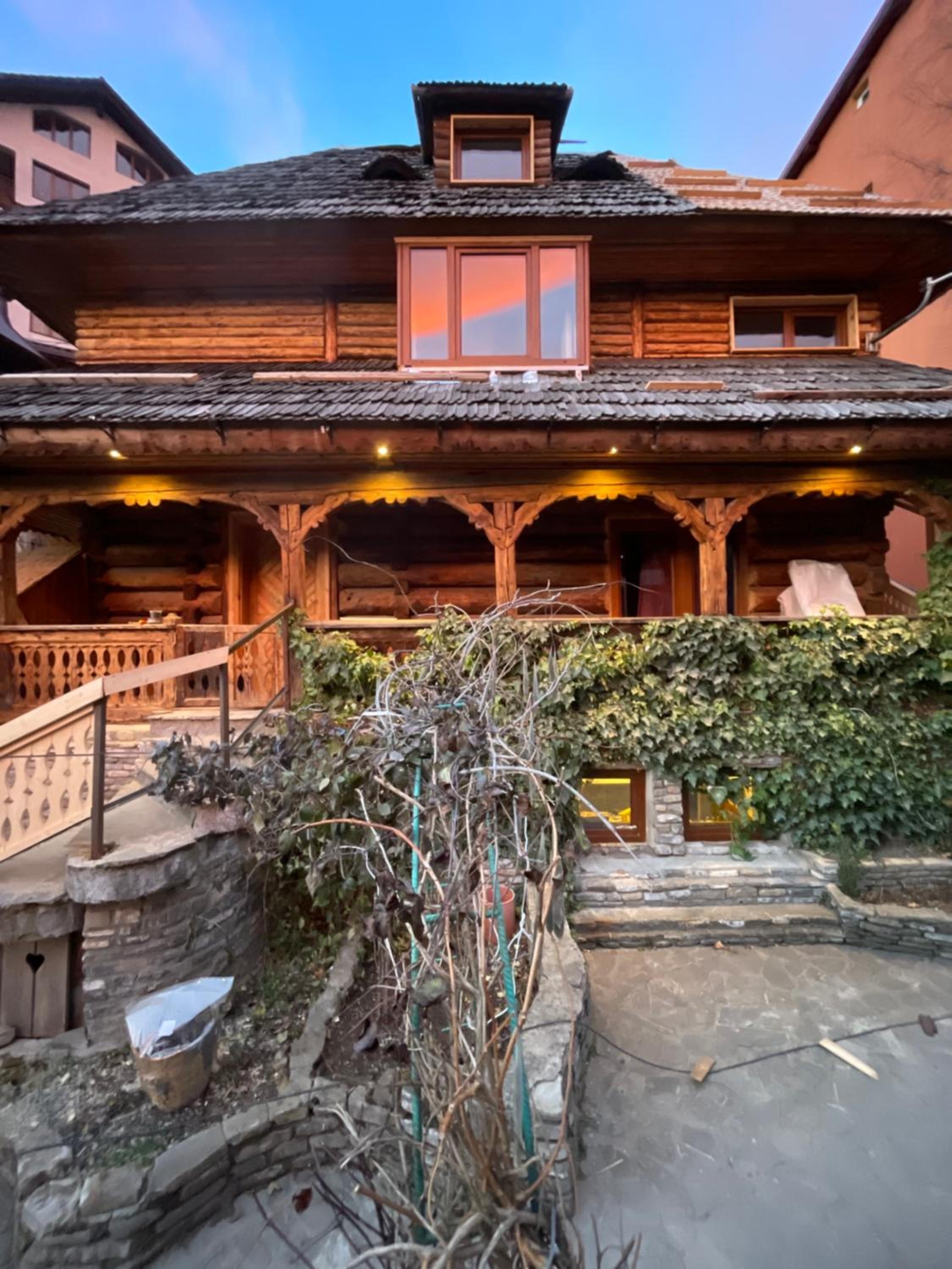 Suită PIN - CĂTUN view 2