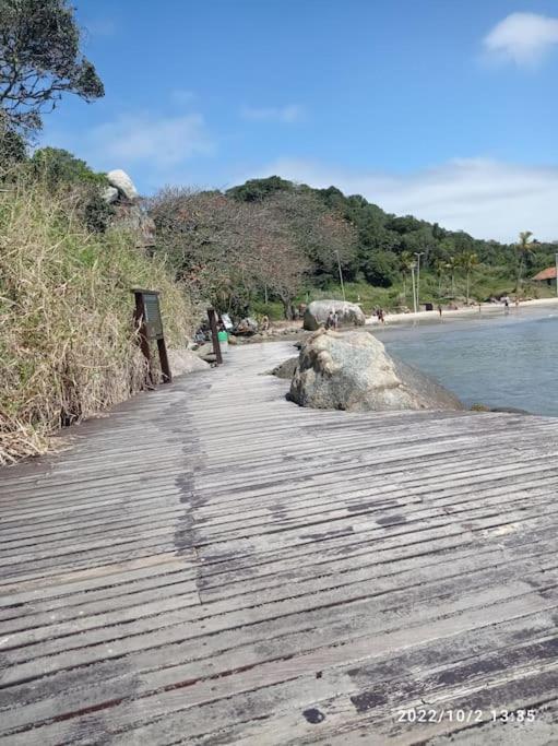 Apartamento Pet Friendly a 2 km da praia dos Ingleses