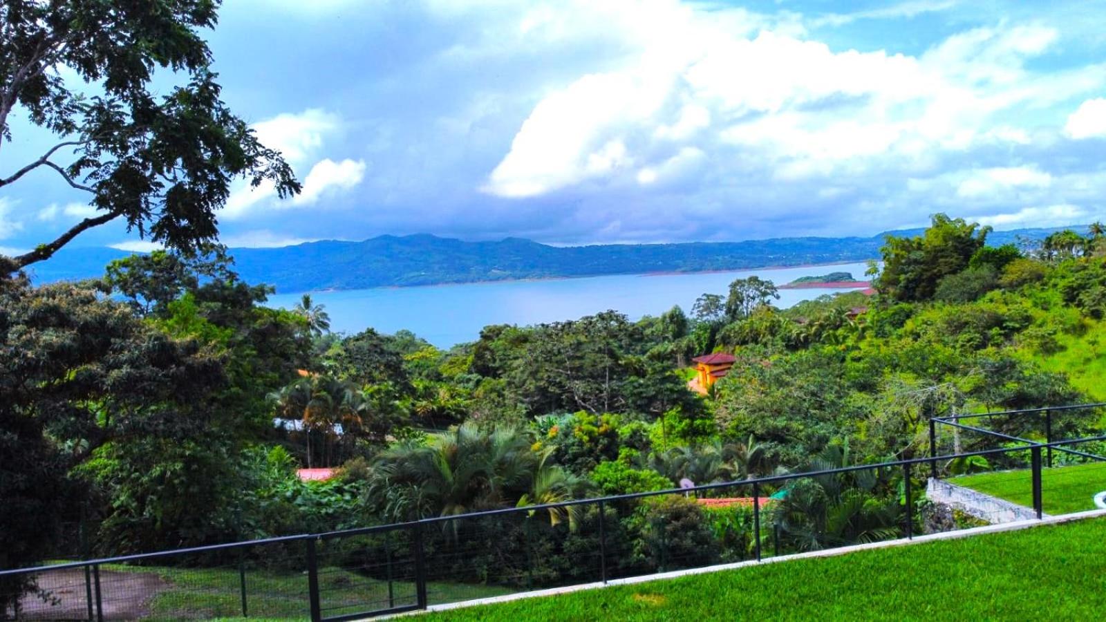 Arenal Vistas del Paraiso
