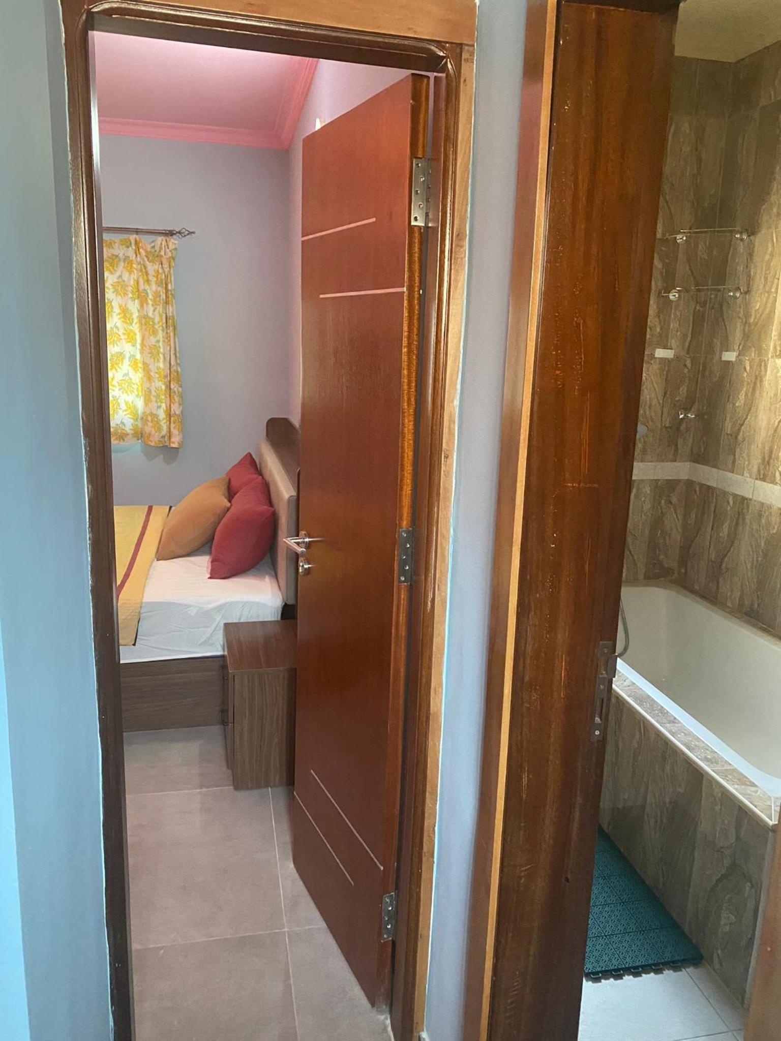 THE LANDING LODGE-ABIDJAN