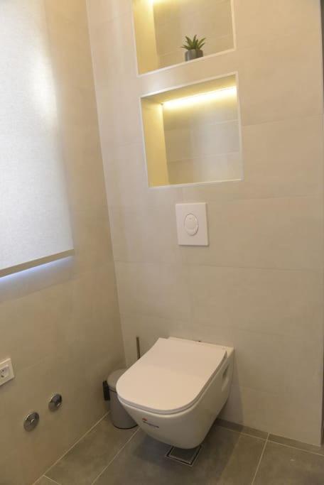 Apartment Dora 2, beach apartment view 4
