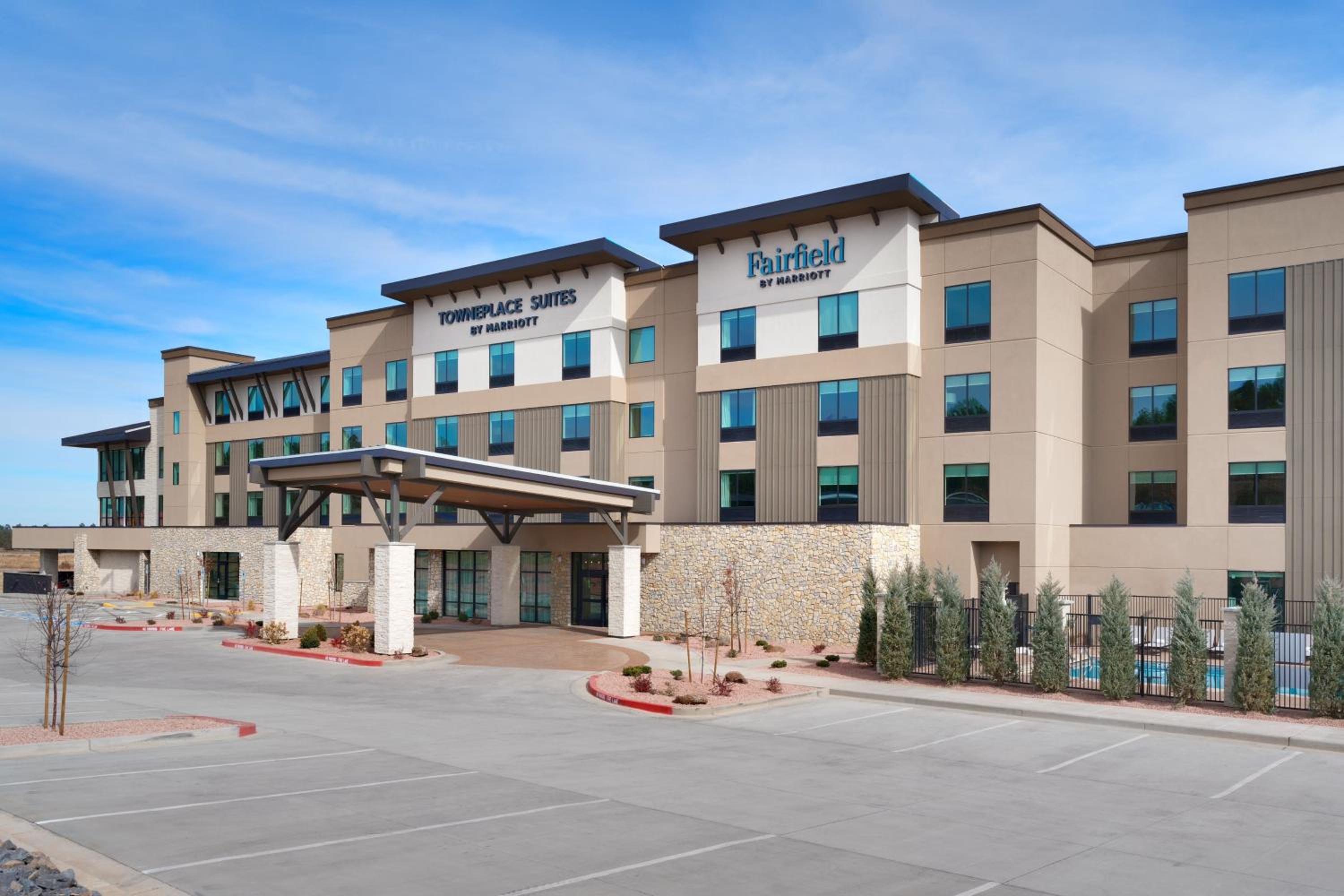 TownePlace Suites by Marriott Show Low view 2