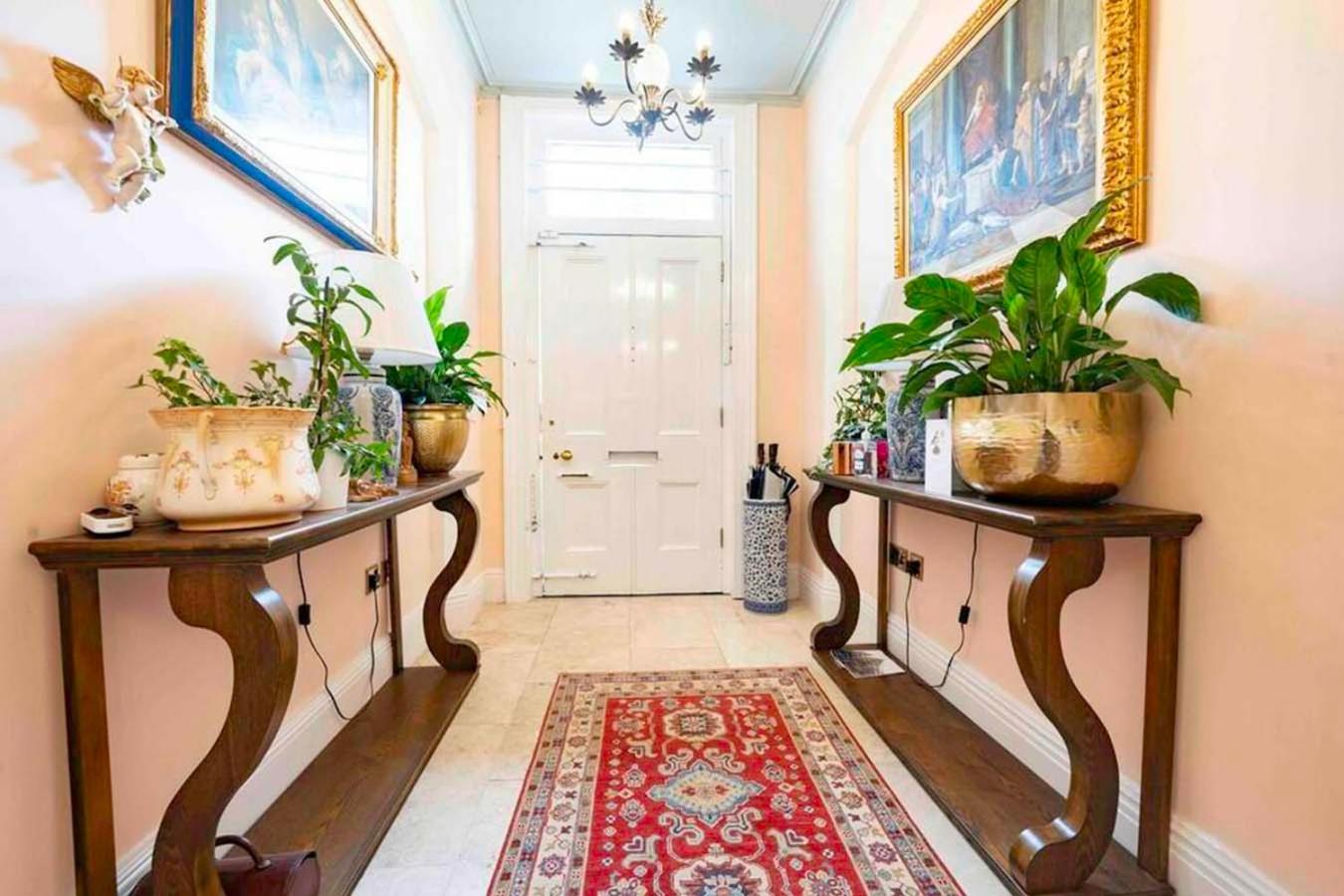 Luxury Georgian House With Sauna Sleeps 19-23 view 5