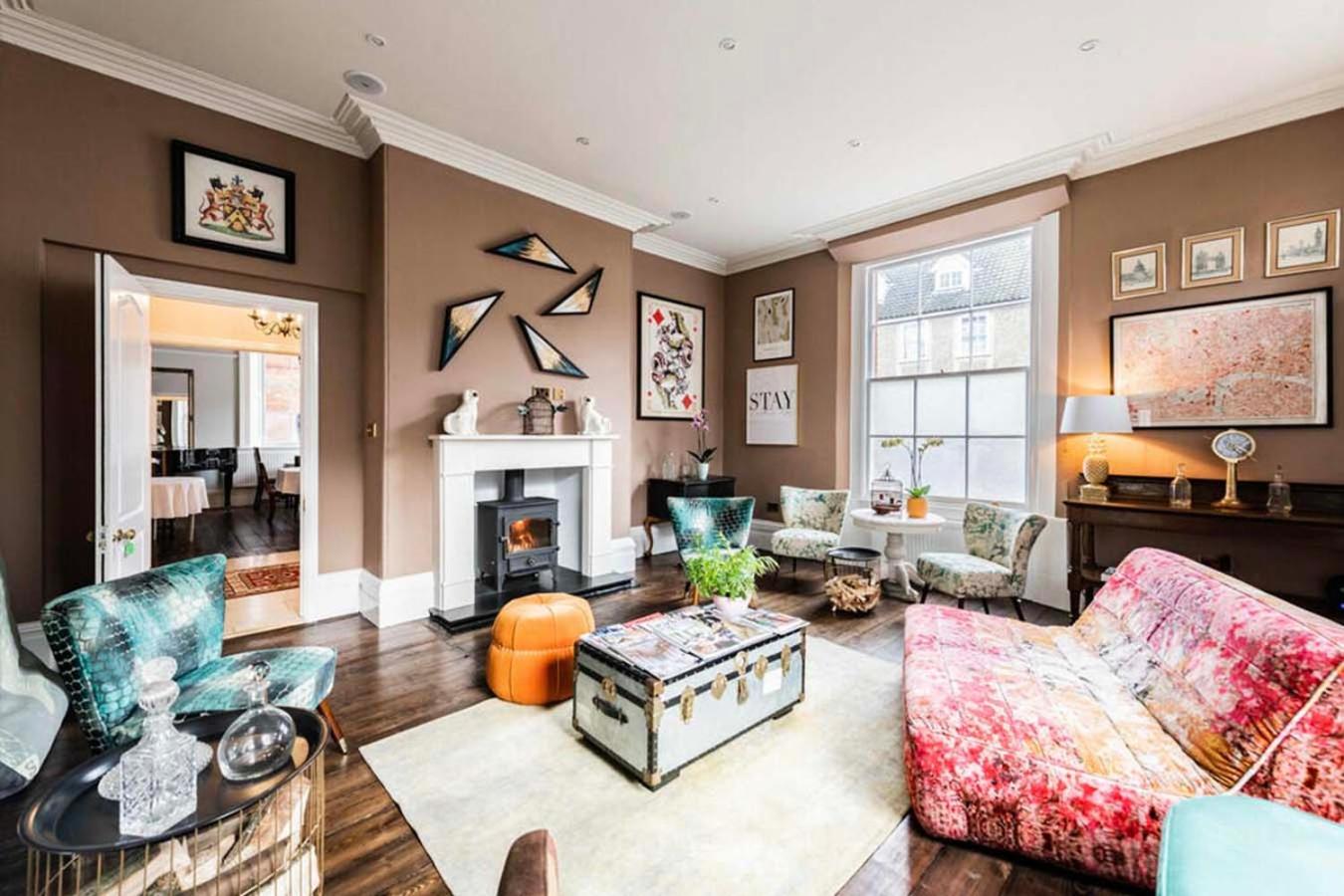 Luxury Georgian House With Sauna Sleeps 19-23 view 2