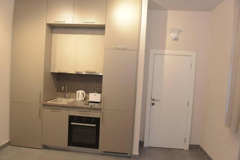 Apartment Dora 3,beach apartment