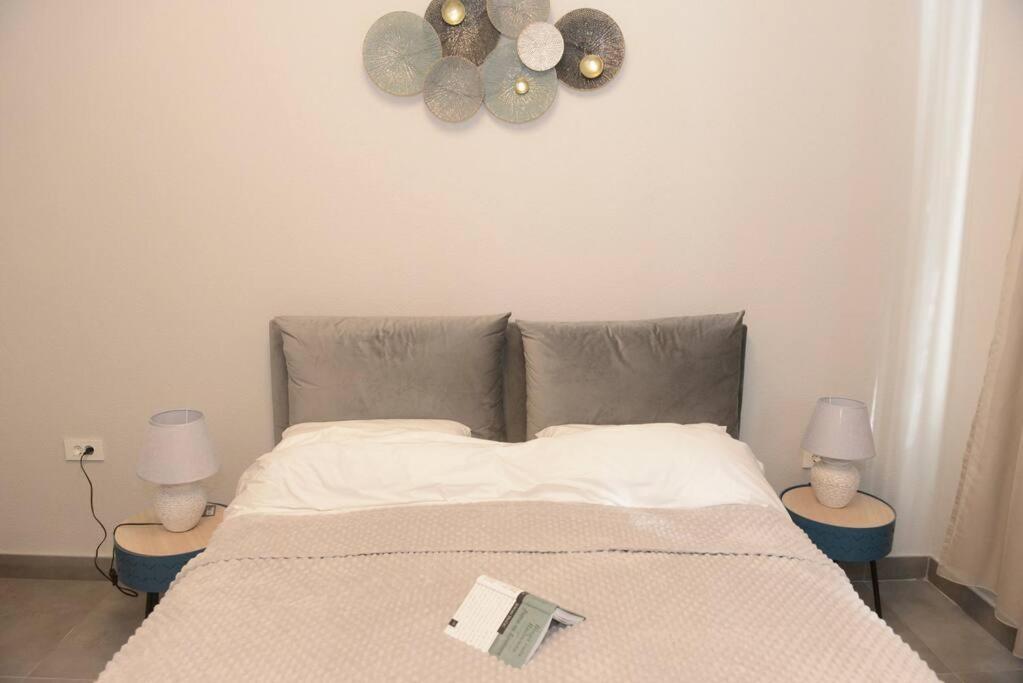 Apartment Dora 3,beach apartment