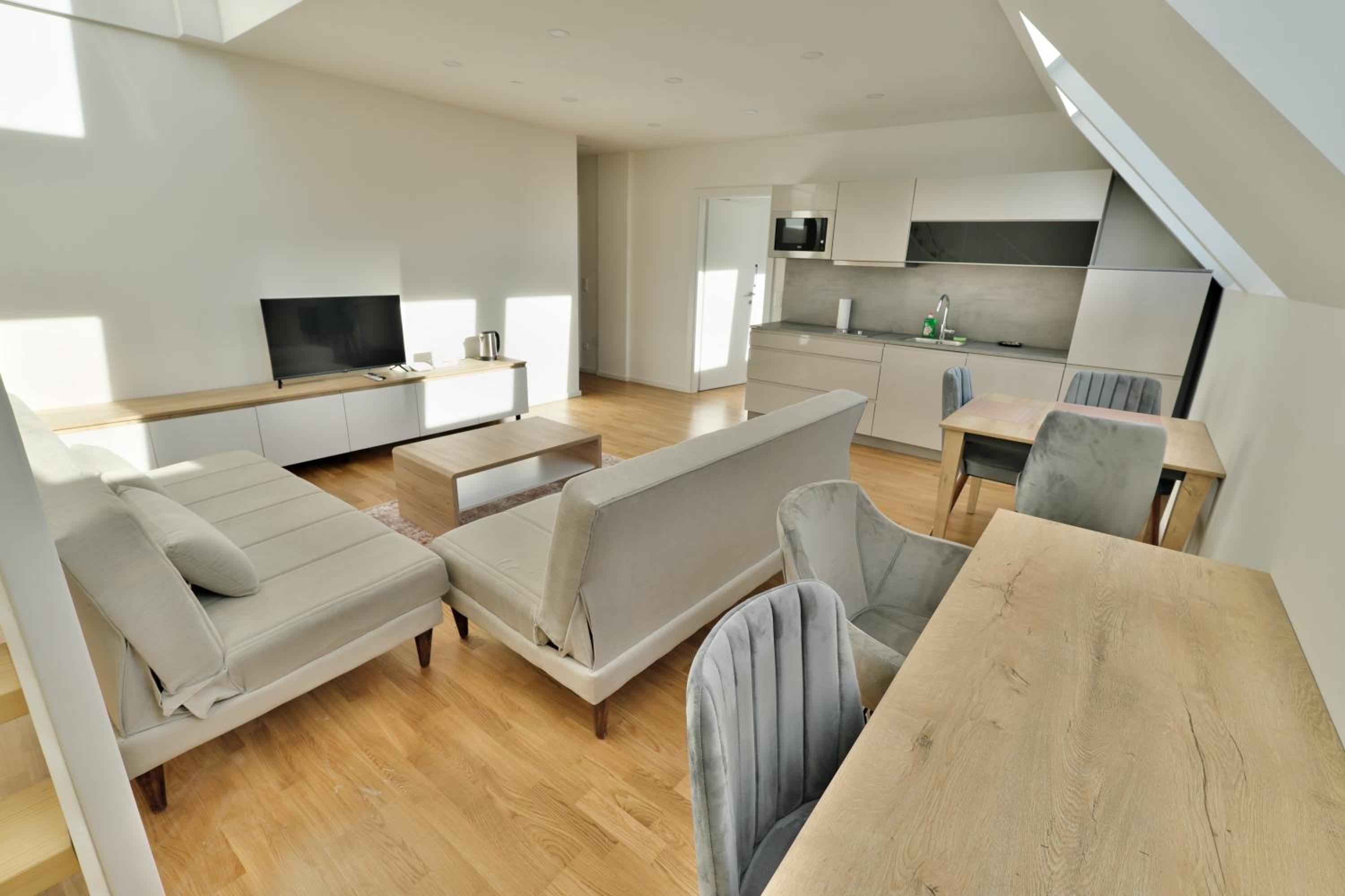 Vienna Lotus Apartments