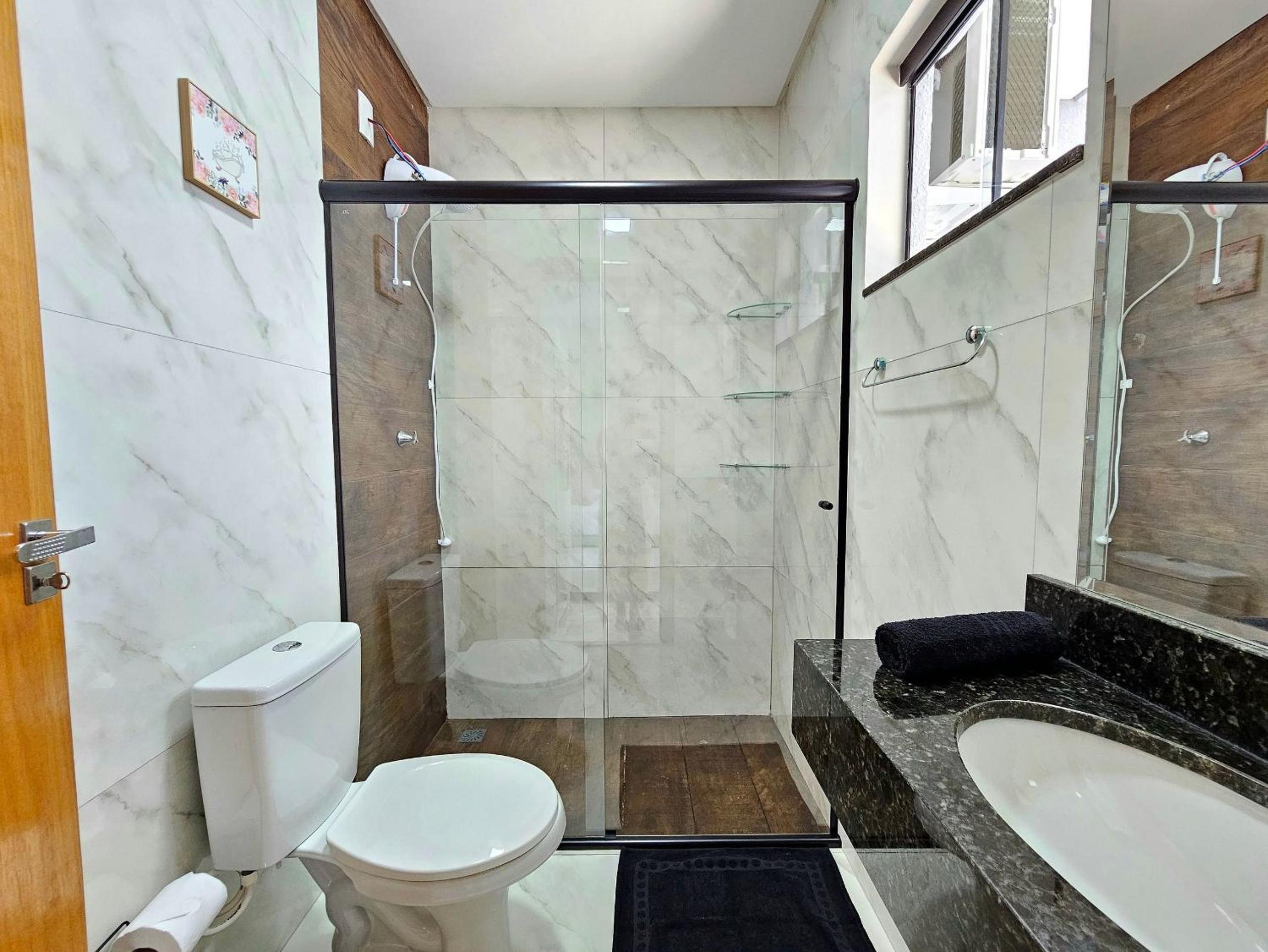 Casa NOVA para 06 pessoas prox Centro e Cataratas