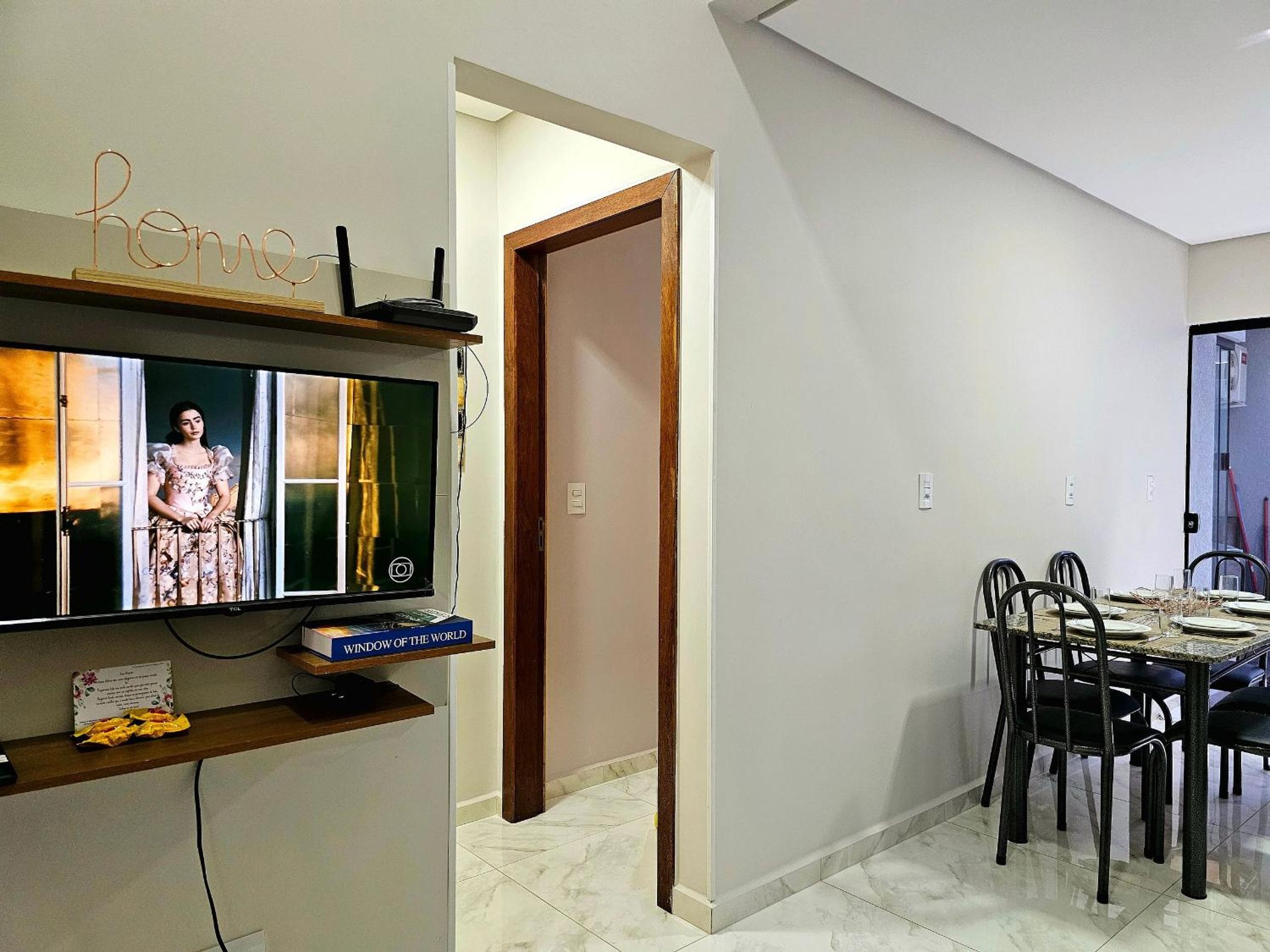 Casa NOVA para 06 pessoas prox Centro e Cataratas