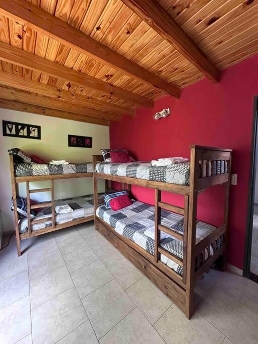 COSTA DEL ESTE. Excelente casa para 8, muy cómoda!