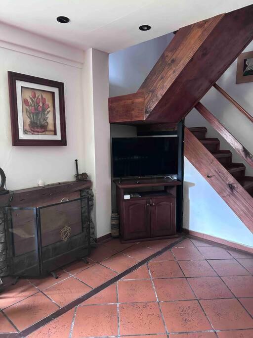 COSTA DEL ESTE. Excelente casa para 8, muy cómoda!