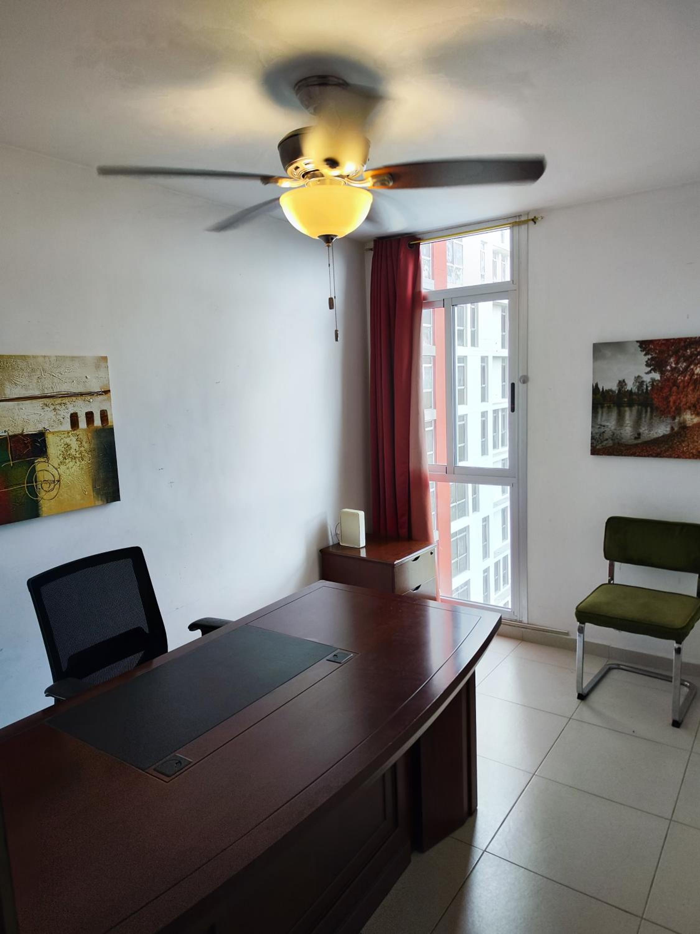 Cute apartment 5min from the airport