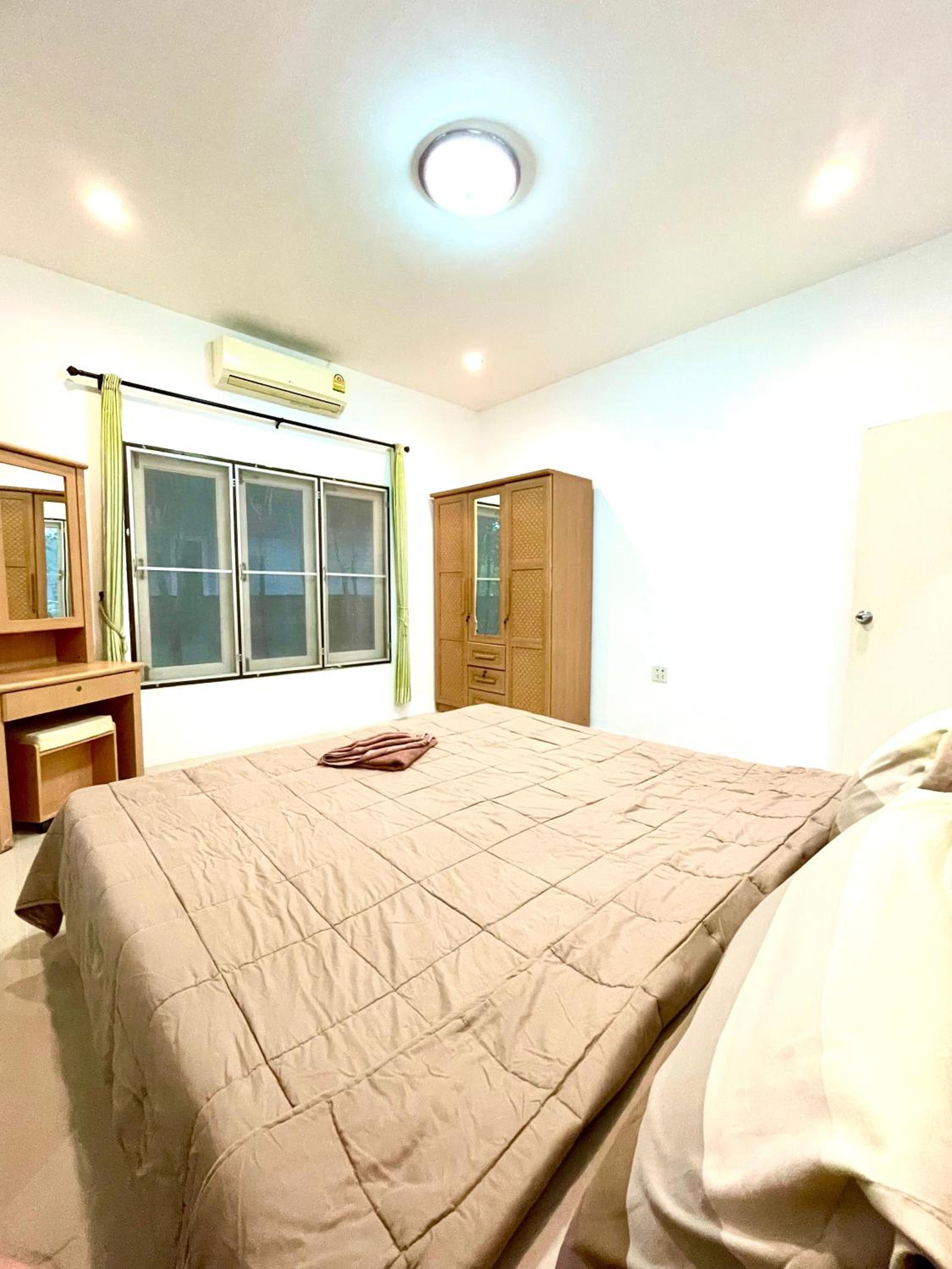 Ao Nang Modern Villa view 4