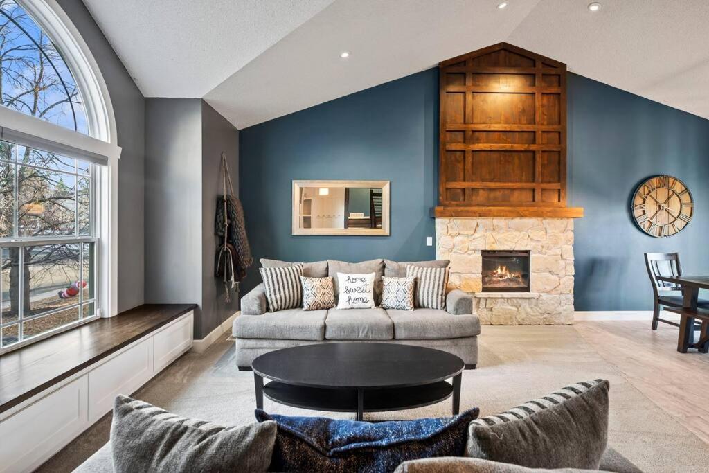 Pet-Friendly, Flexible Extensions, Sleeps 10+ view 4